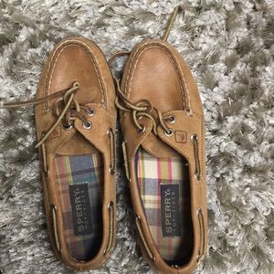Sperry boat shoes